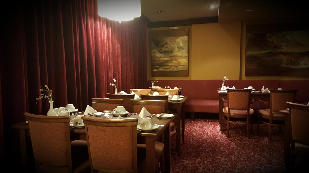 The Anglers Rest Hotel Headford エクステリア 写真